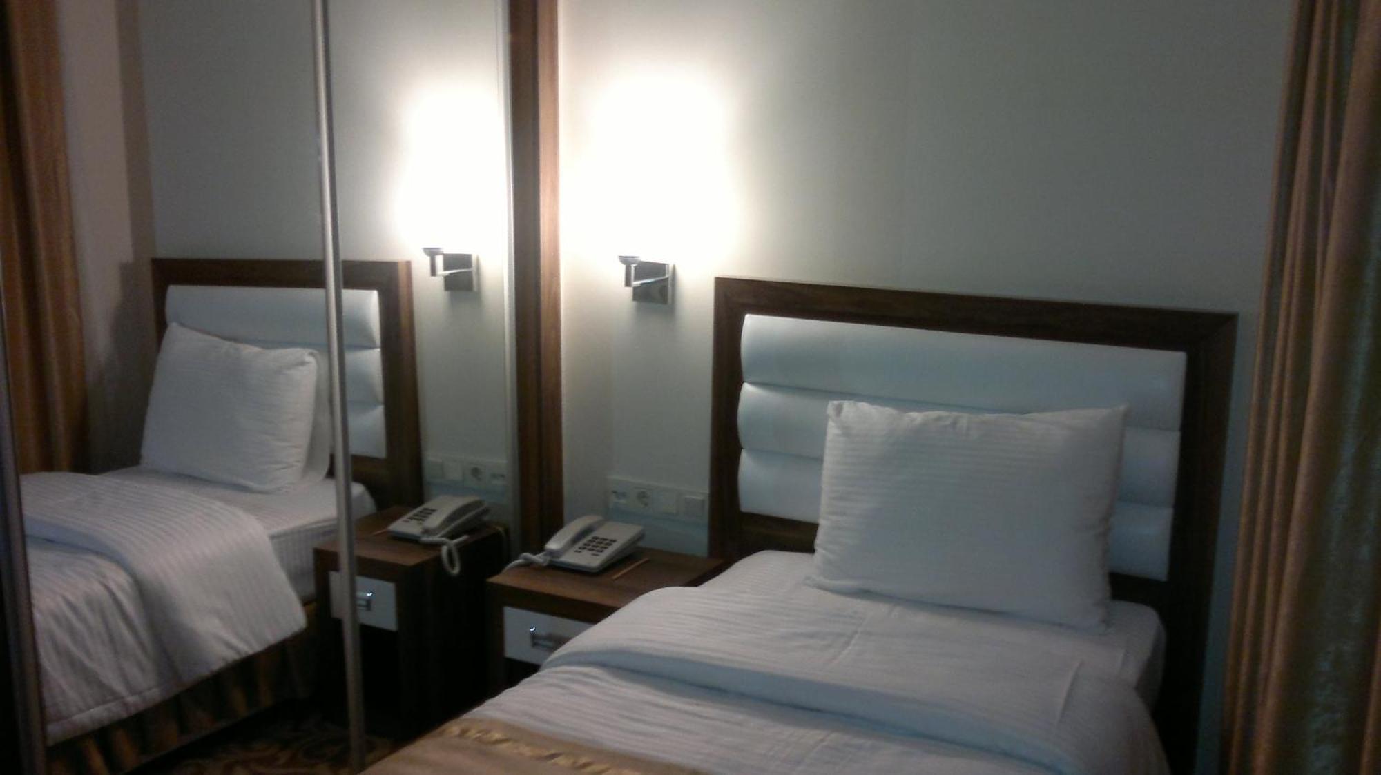 Ozpark Hotel Aksehir Exterior photo