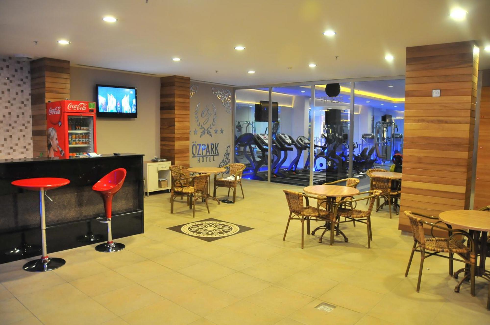 Ozpark Hotel Aksehir Exterior photo