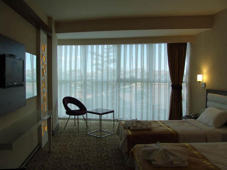 Ozpark Hotel Aksehir Room photo