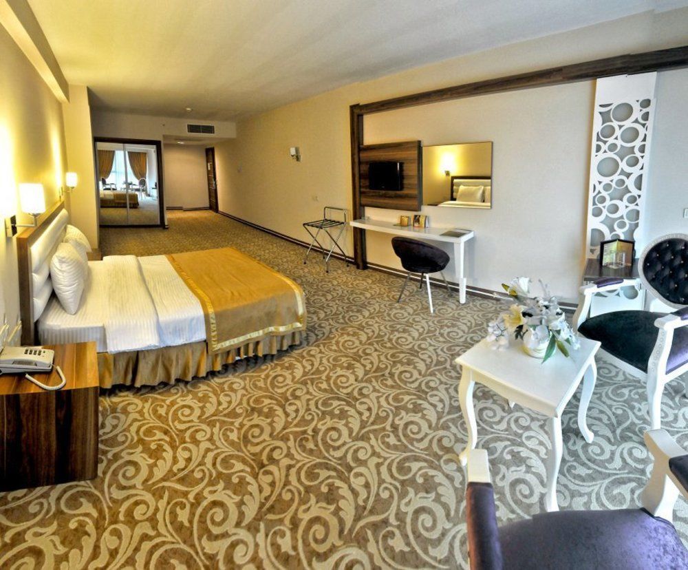 Ozpark Hotel Aksehir Exterior photo