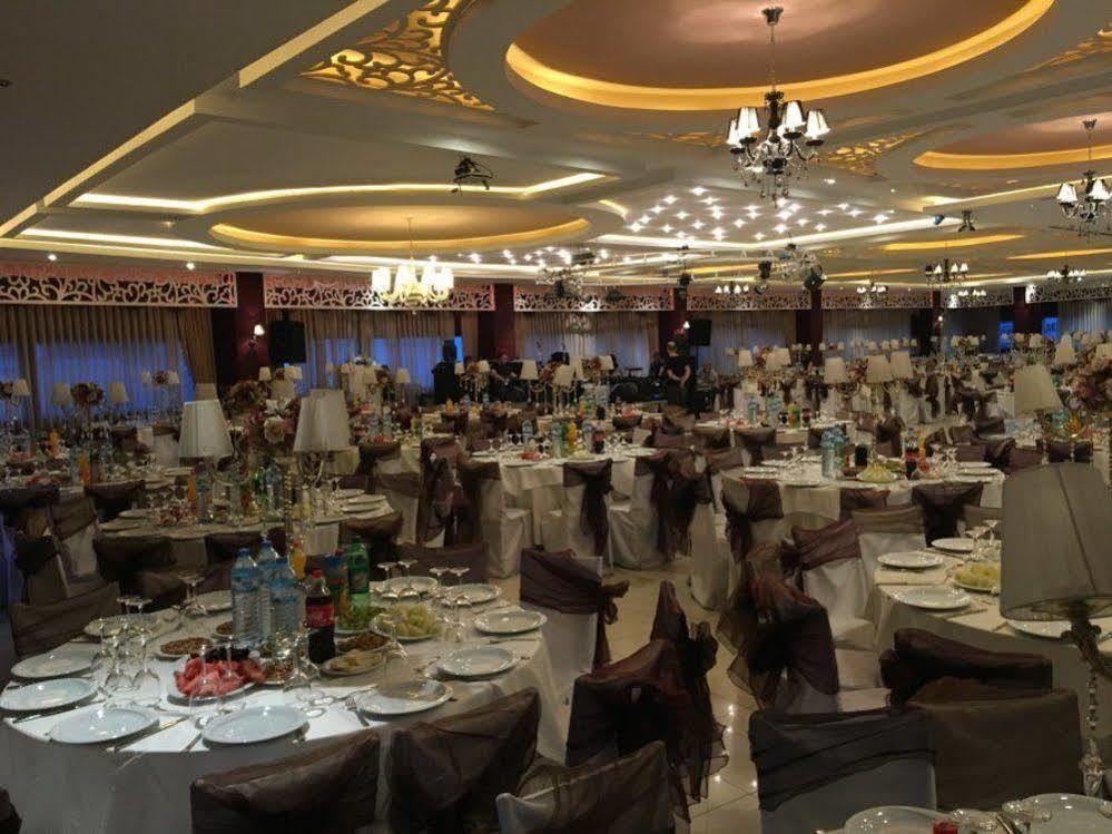 Ozpark Hotel Aksehir Exterior photo